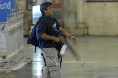 Security forces deployed at Nariman House during the Mumbai attacks